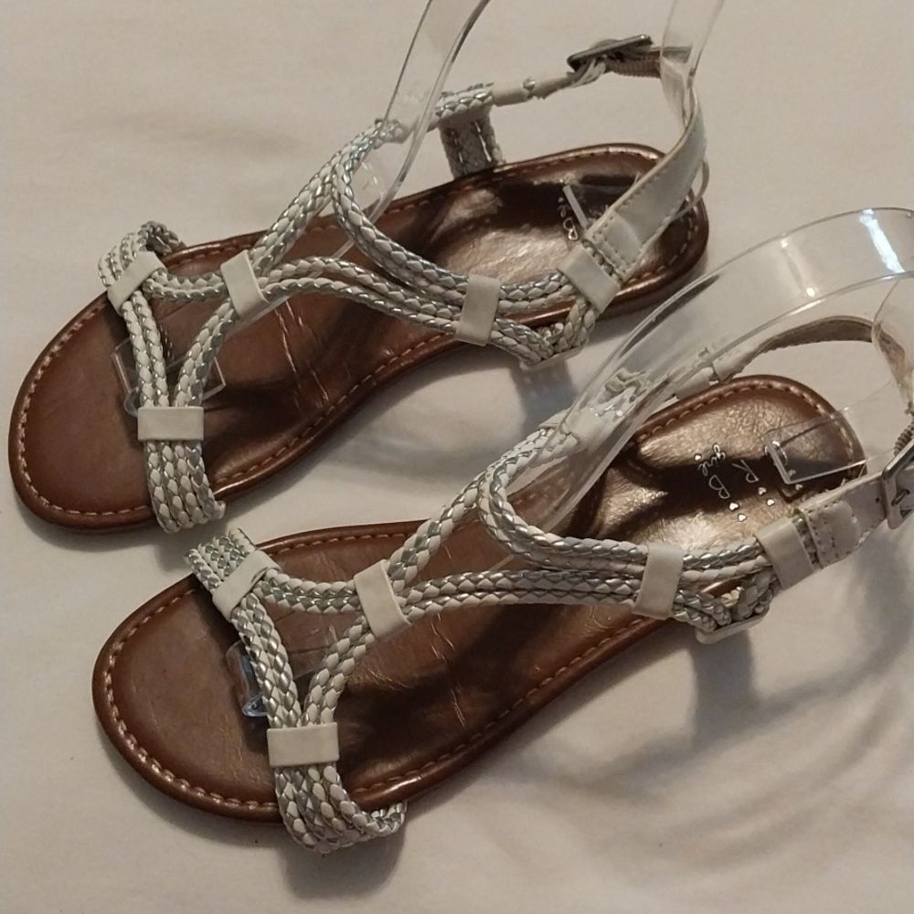 CRB GIRL braided sandals size 2